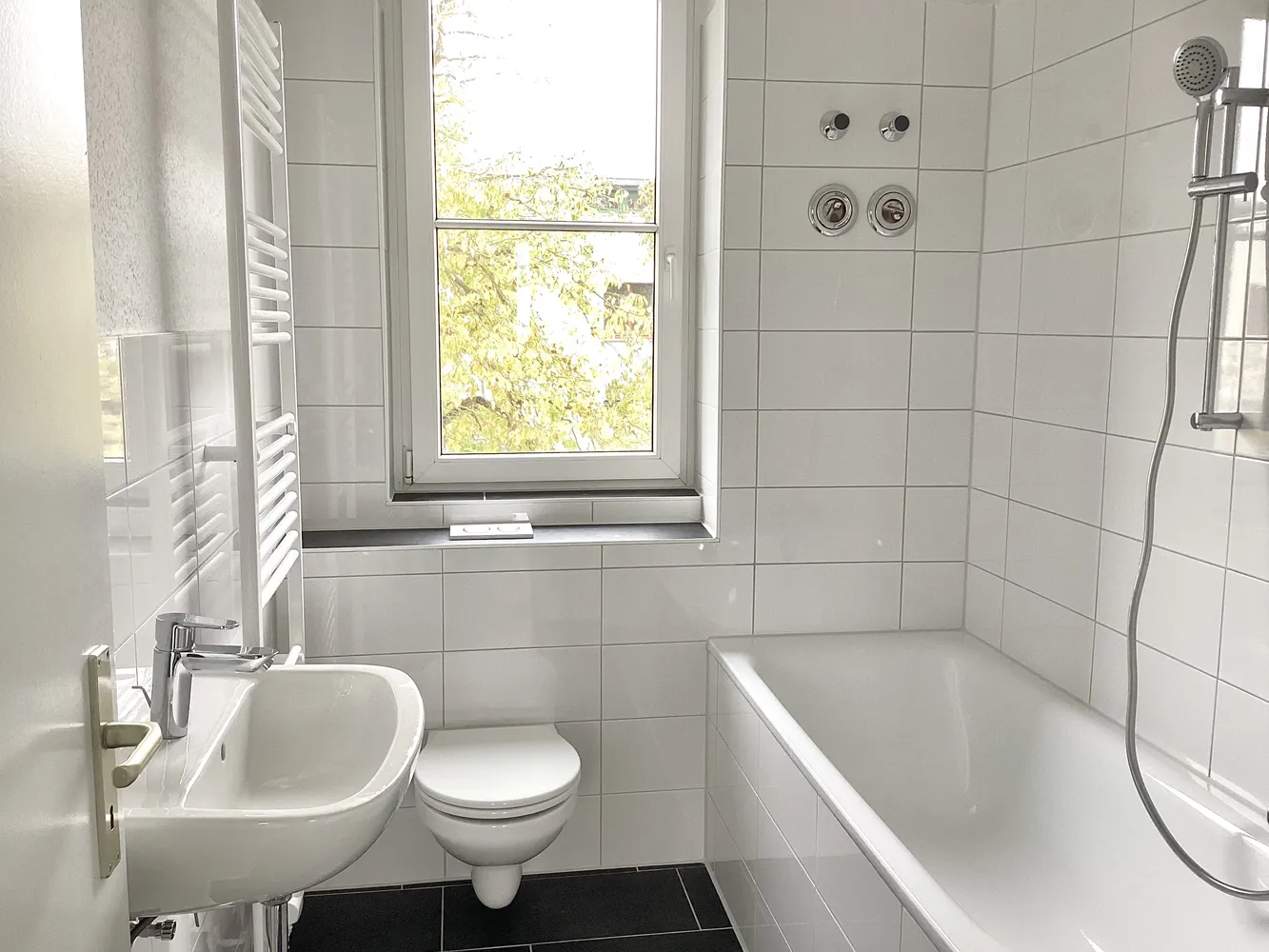 4 Zimmer Wohnung mit 71 m² in Magdeburg – Bild 9