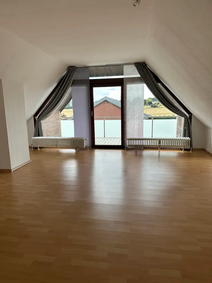 2 Zimmer Wohnung mit 100 m² in Braunschweig – Bild 1
