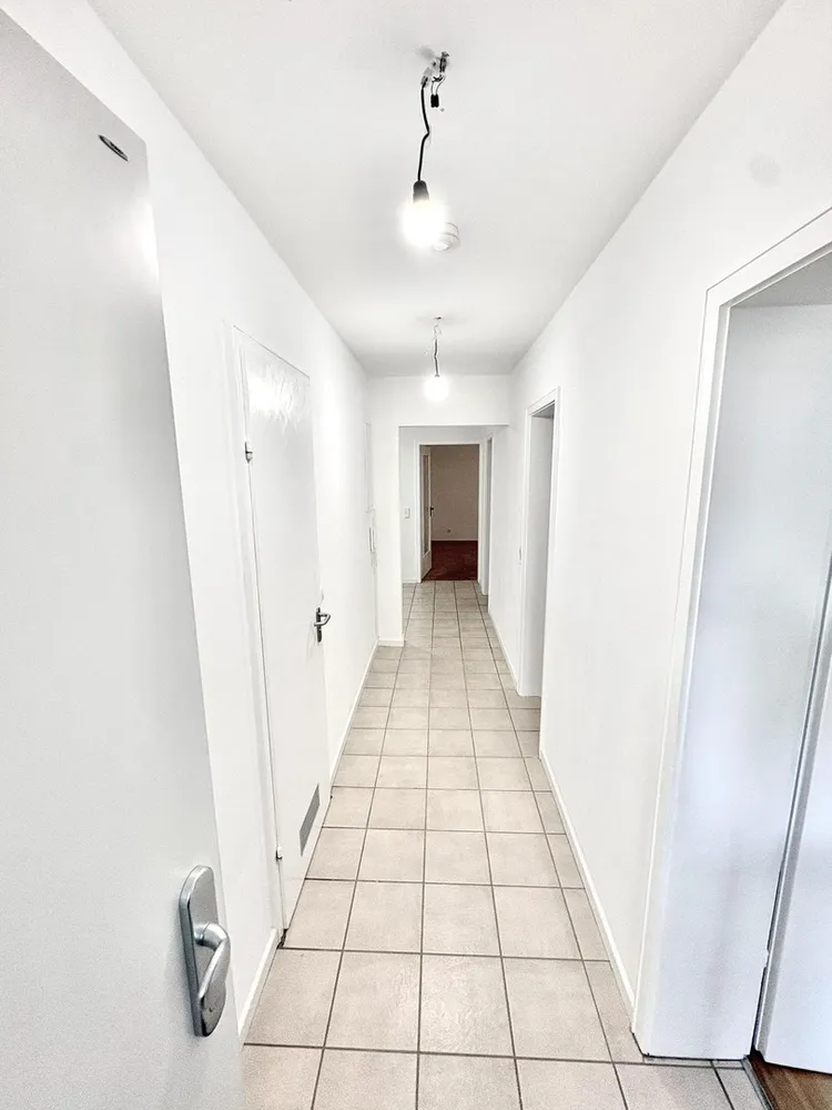 5 Zimmer Wohnung mit 93 m² in Stuttgart – Bild 1