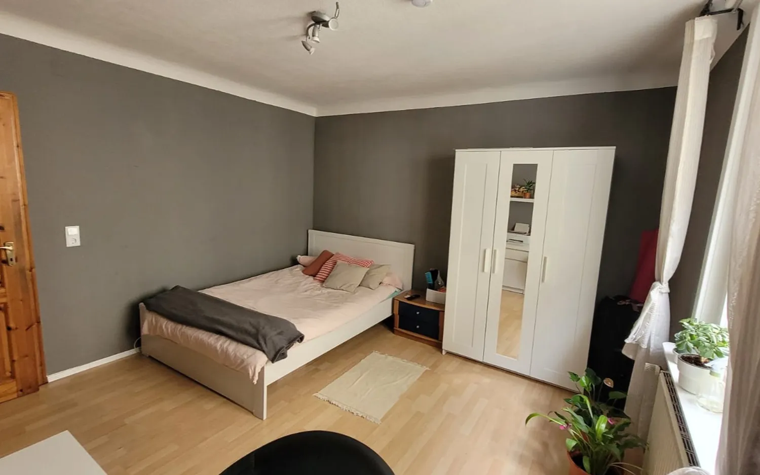 WG-Zimmer mit 15 m² in Stuttgart – Bild 1
