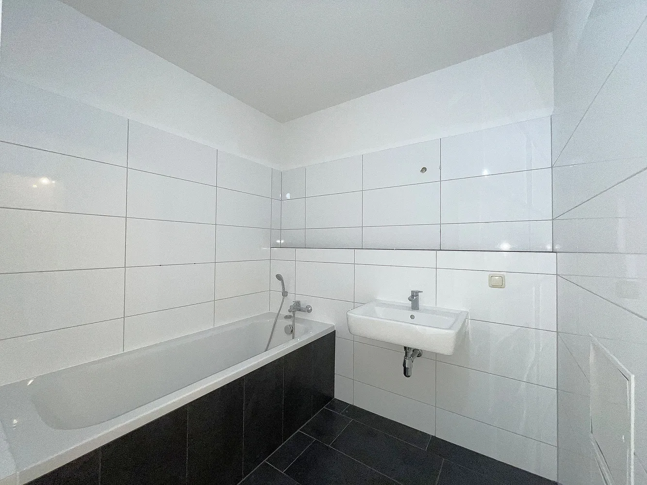 3 room apartment with 72 m² in Magdeburg – Photo 8