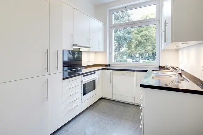 4 Zimmer Wohnung mit 120 m² in Hamburg – Bild 12