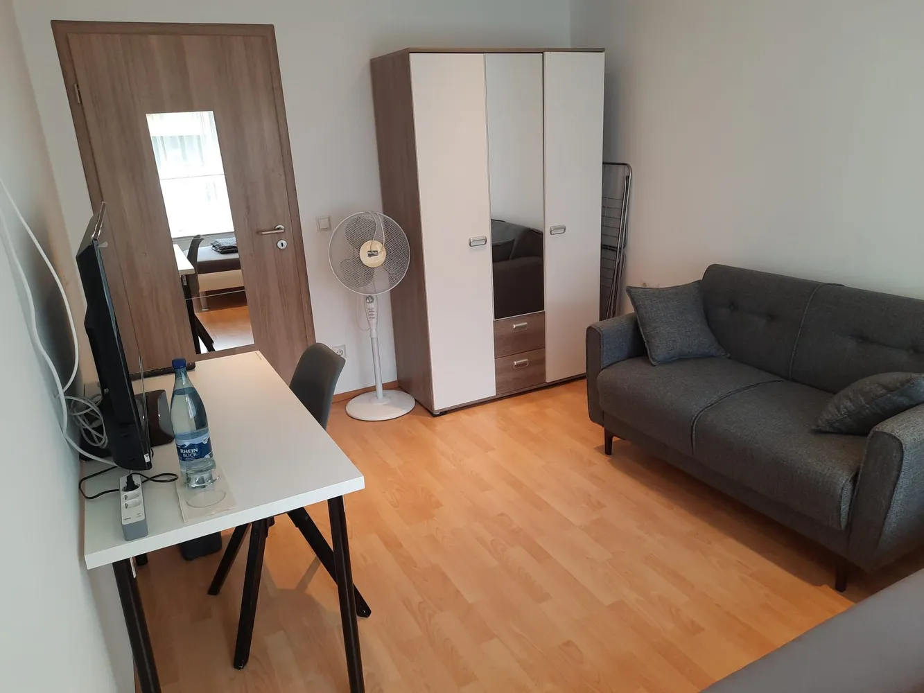 WG-Zimmer mit 13 m² in Stuttgart – Bild 2
