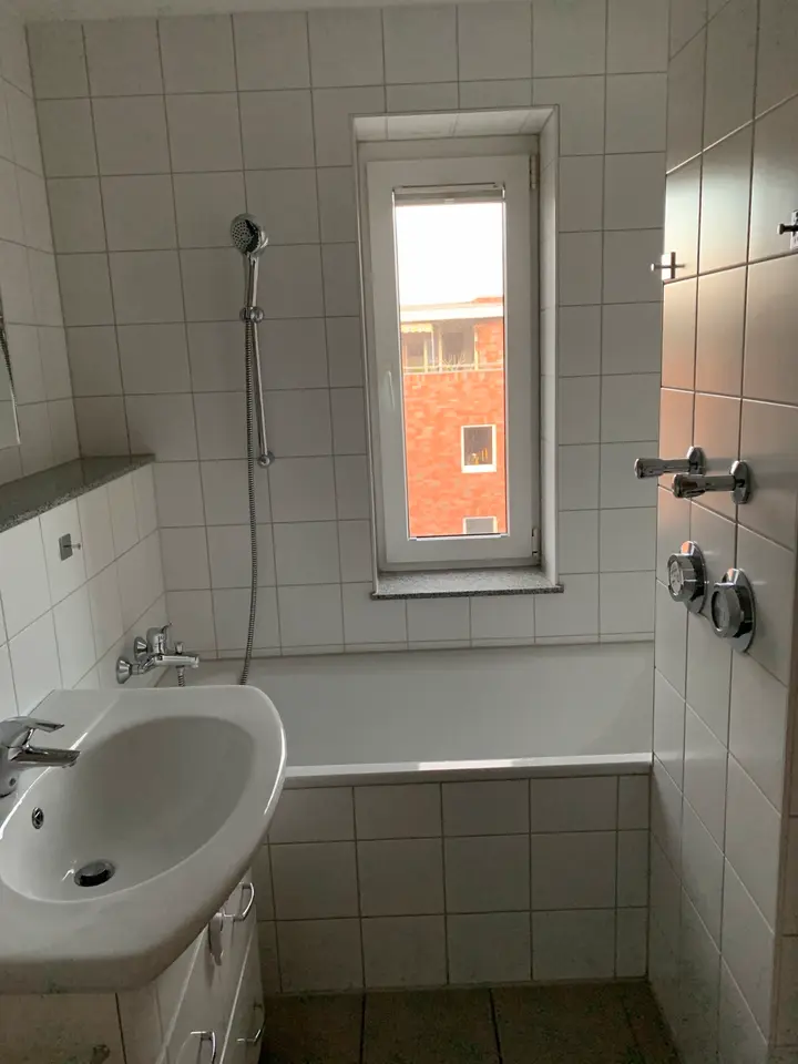 3 Zimmer Wohnung mit 95 m² in Krefeld – Bild 9