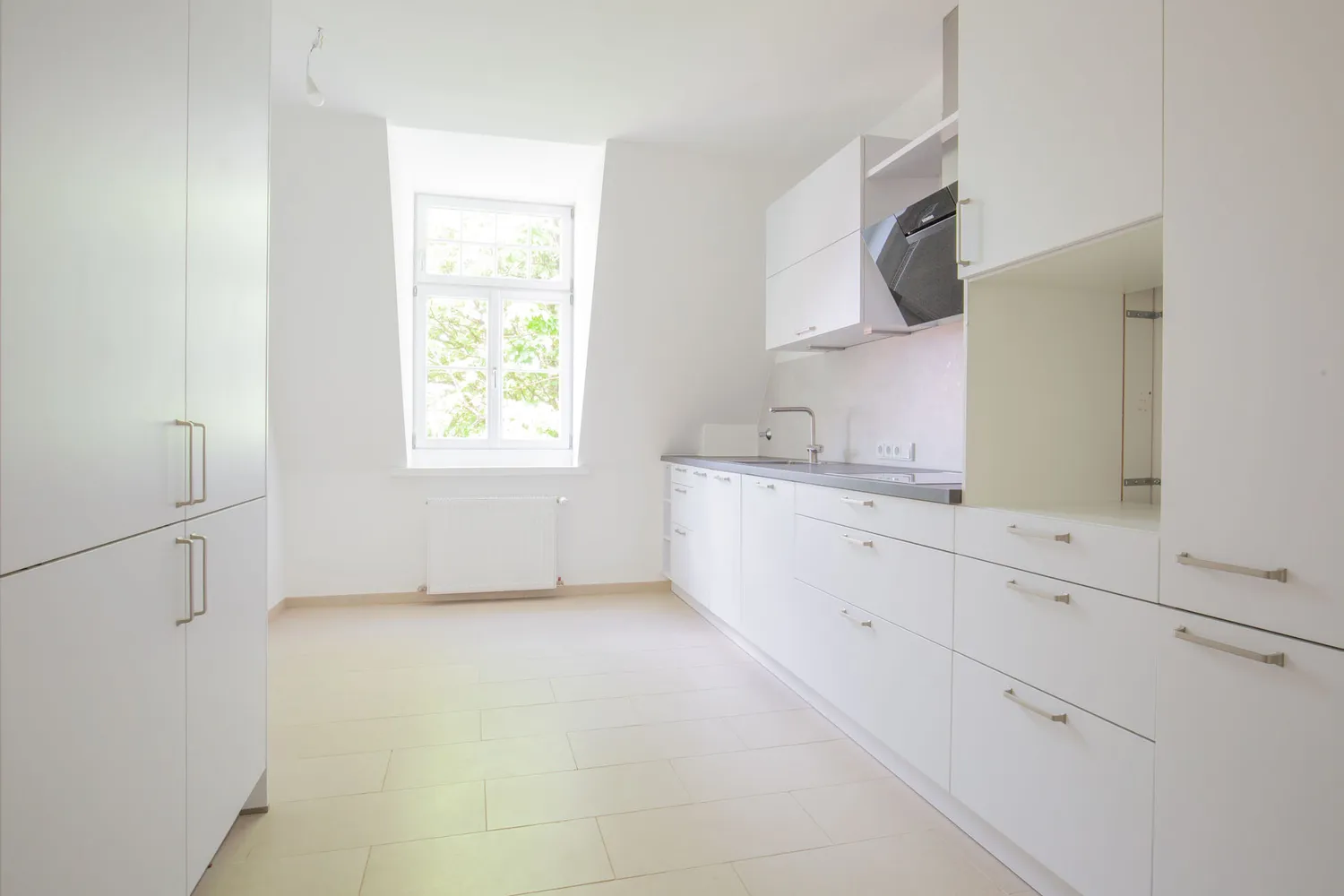 3 Zimmer Wohnung mit 118 m² in München – Bild 4