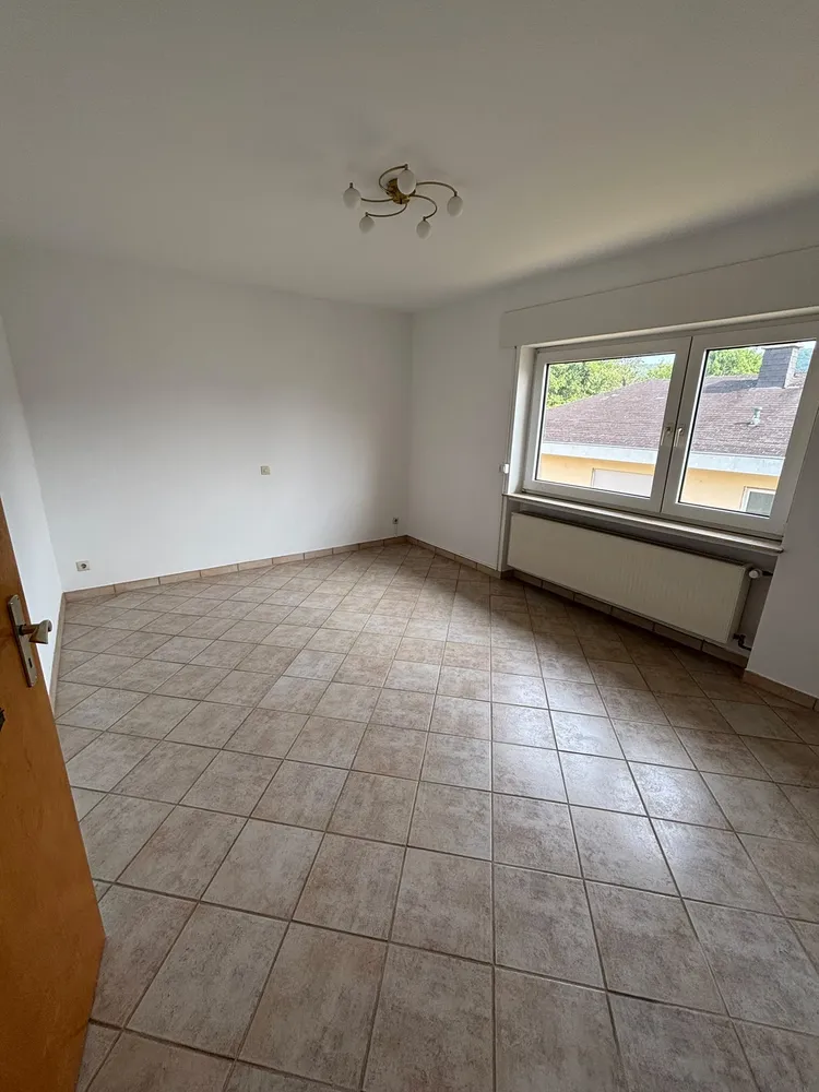 3 Zimmer Wohnung mit 100 m² in Wiesbaden – Bild 5