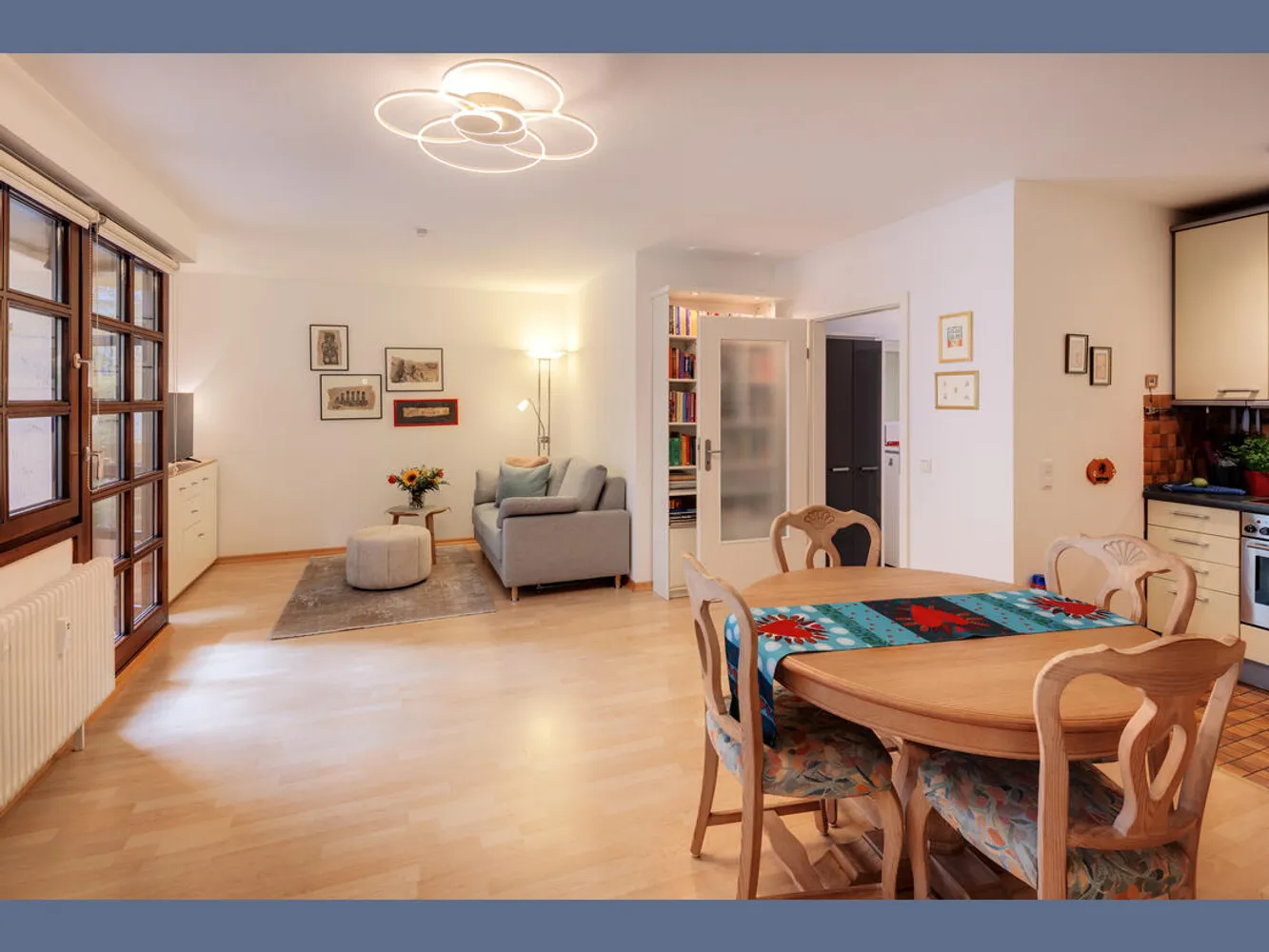 2 room apartment with 58 m² in Munich – Photo 2