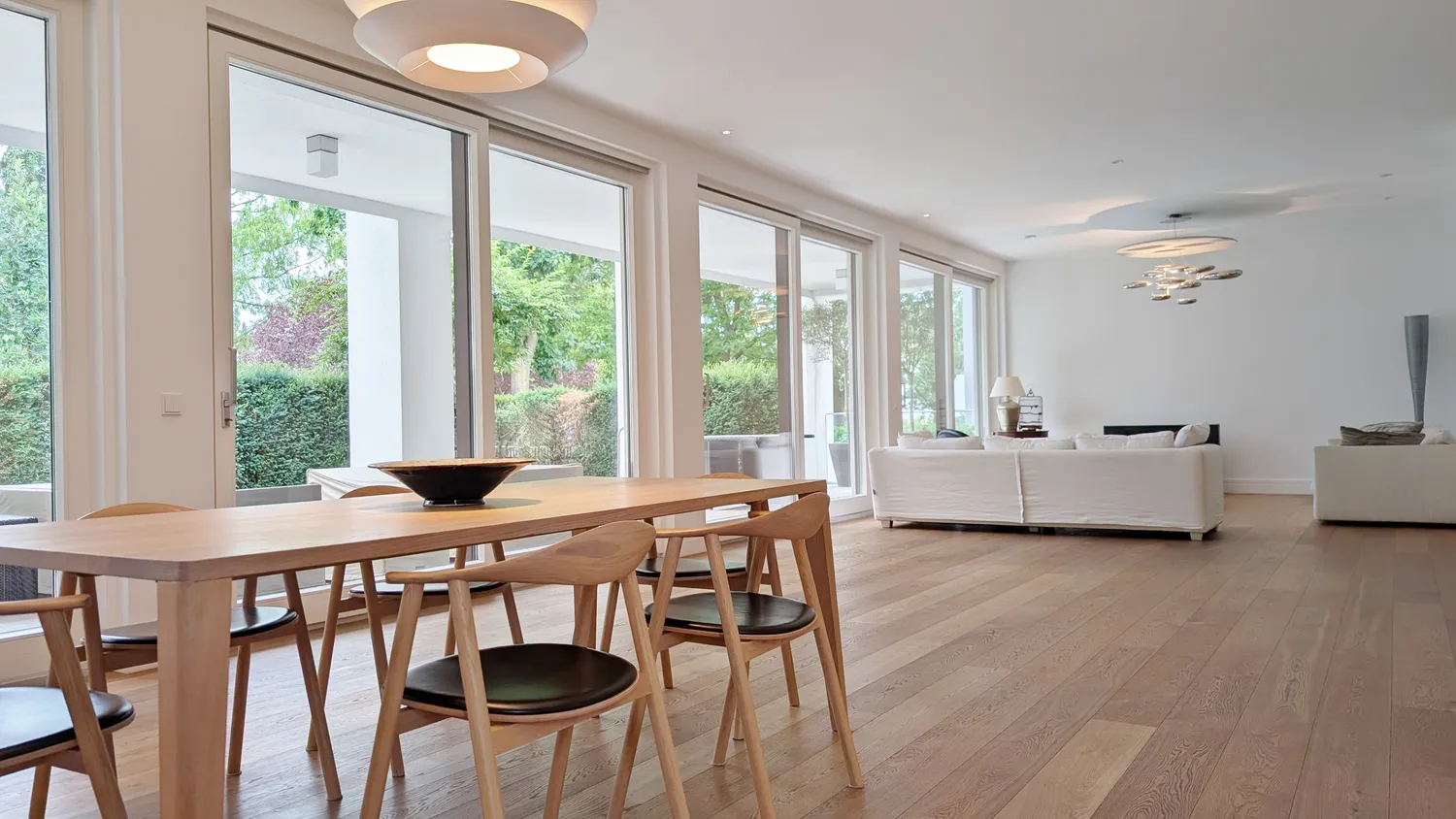 6 Zimmer Wohnung mit 259 m² in Frankfurt am Main – Bild 5