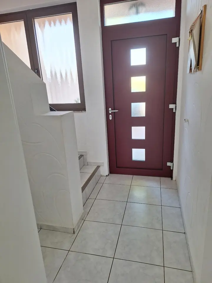 3 Zimmer Wohnung mit 85 m² in Bergisch Gladbach – Bild 4
