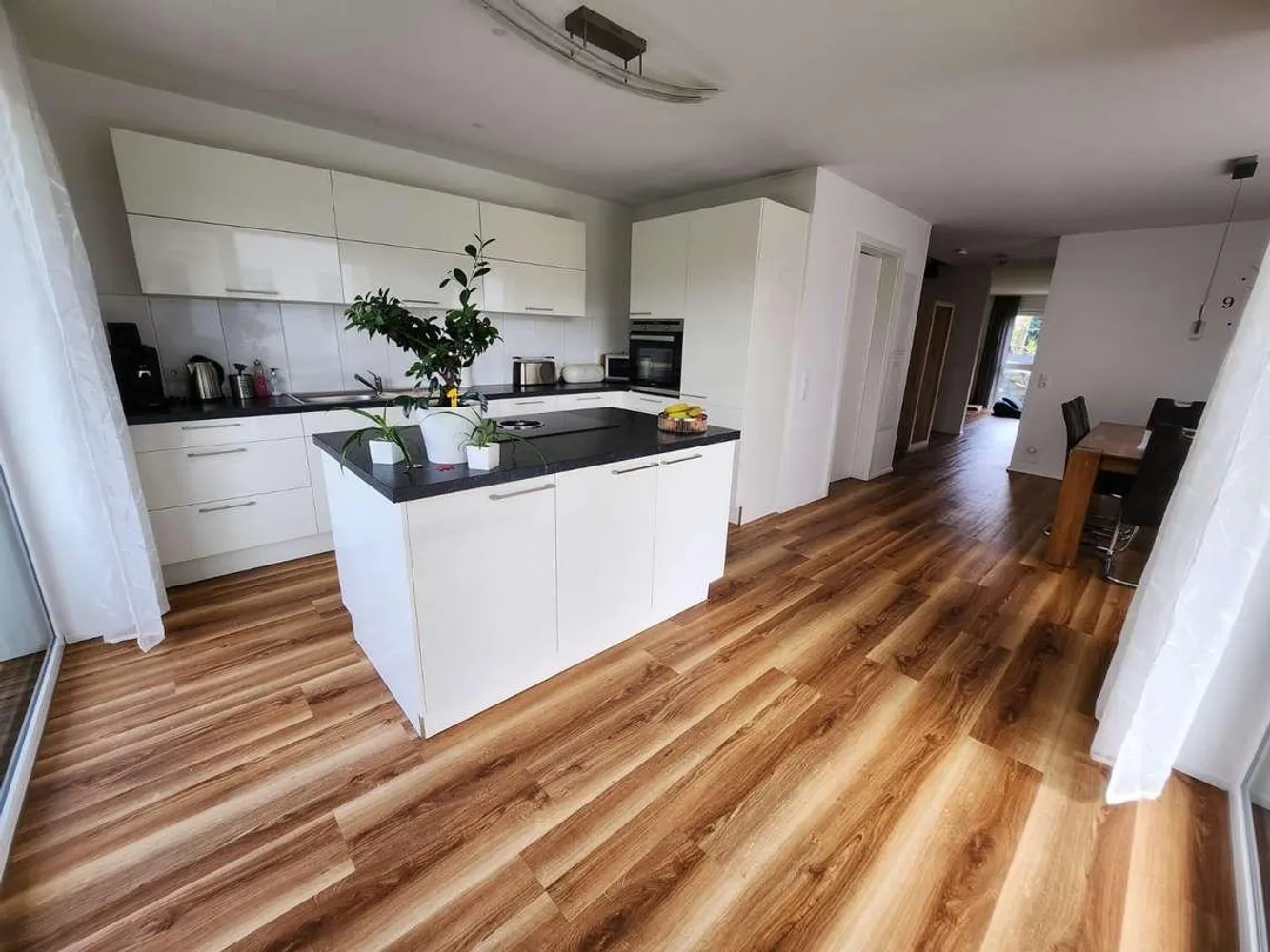 7 Zimmer Wohnung mit 230 m² in Konstanz – Bild 11