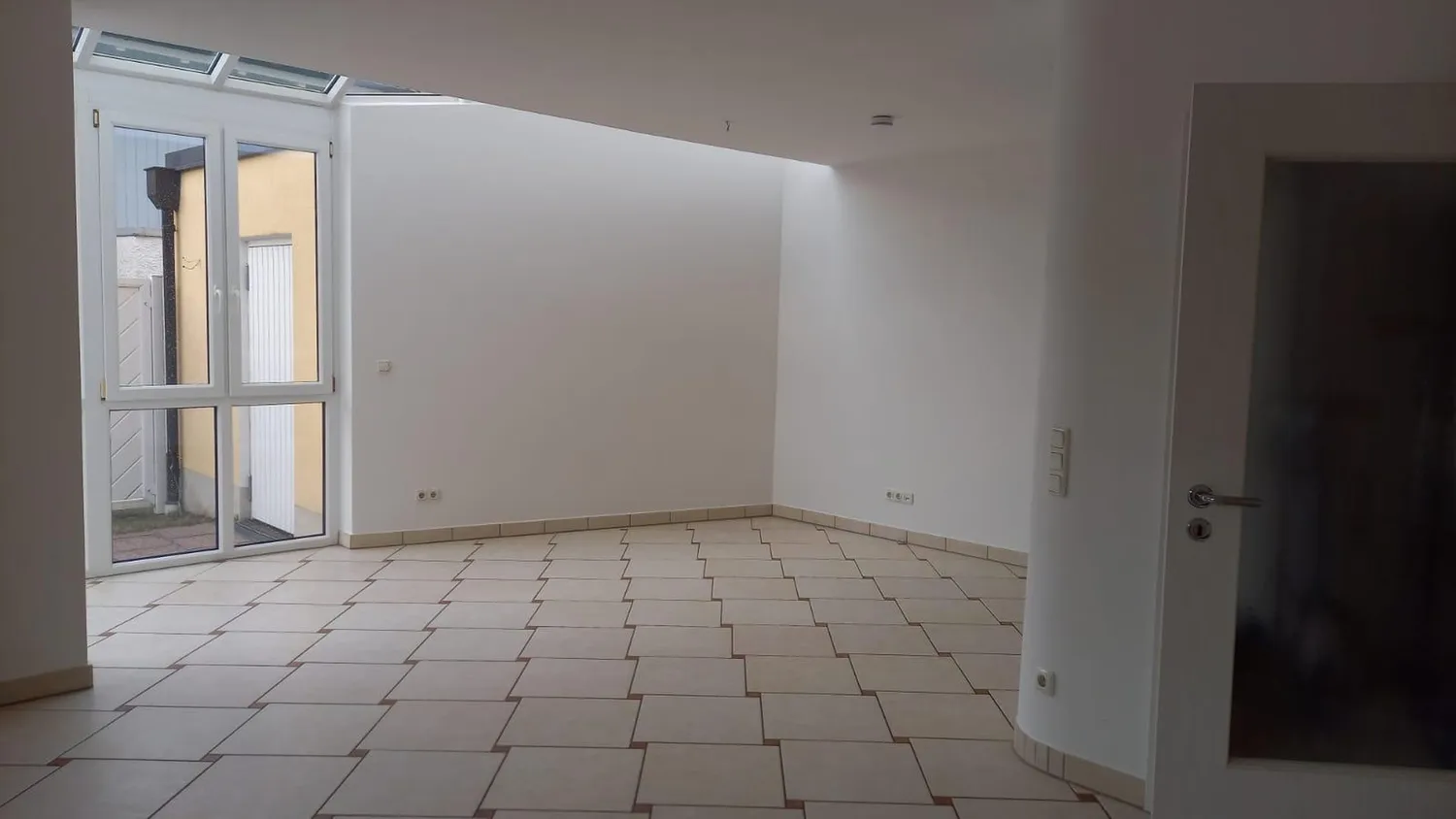 6 Zimmer Haus mit 174 m² in München – Bild 4