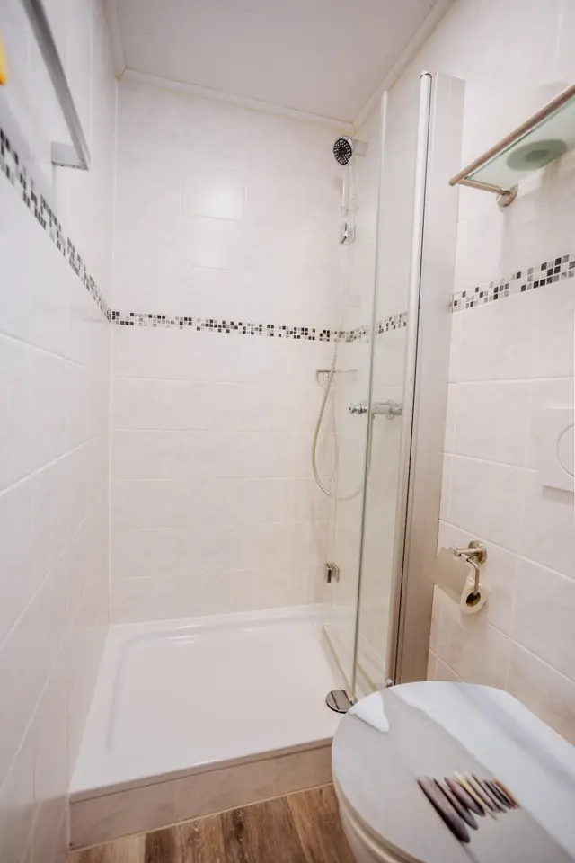 WG-Zimmer mit 480 m² in Frankfurt am Main – Bild 8