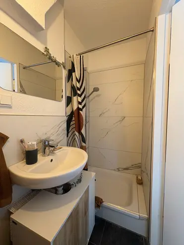 2 Zimmer Wohnung mit 43 m² in Bremen – Bild 8