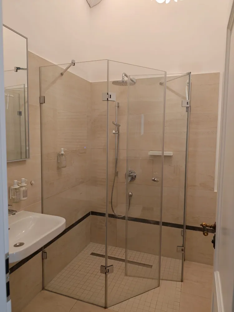 4 Zimmer Wohnung mit 125 m² in Wiesbaden – Bild 7