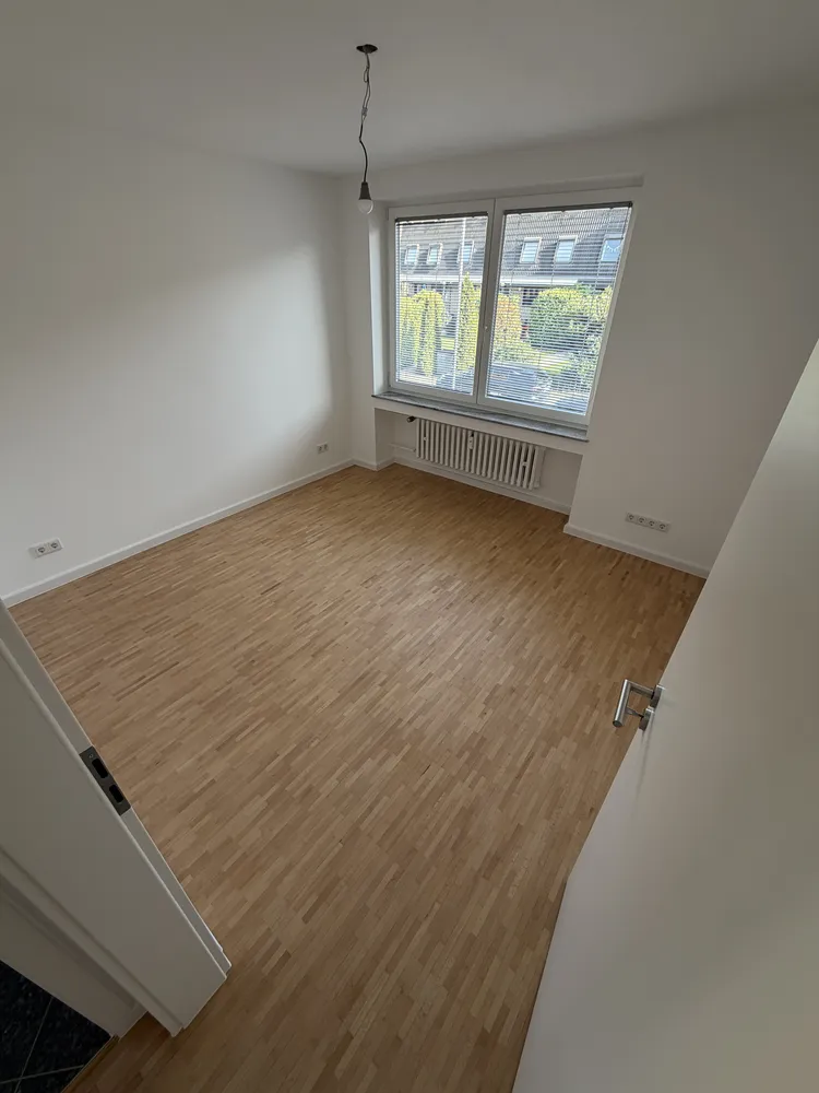 3 Zimmer Wohnung mit 92 m² in Düsseldorf – Bild 9