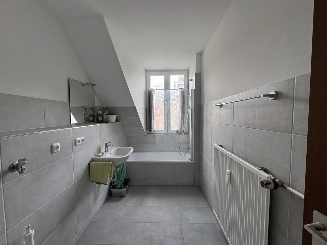 2 Zimmer Wohnung mit 60 m² in Wiesbaden – Bild 6