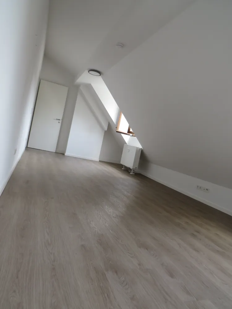 3 Zimmer Wohnung mit 84 m² in Wiesbaden – Bild 5