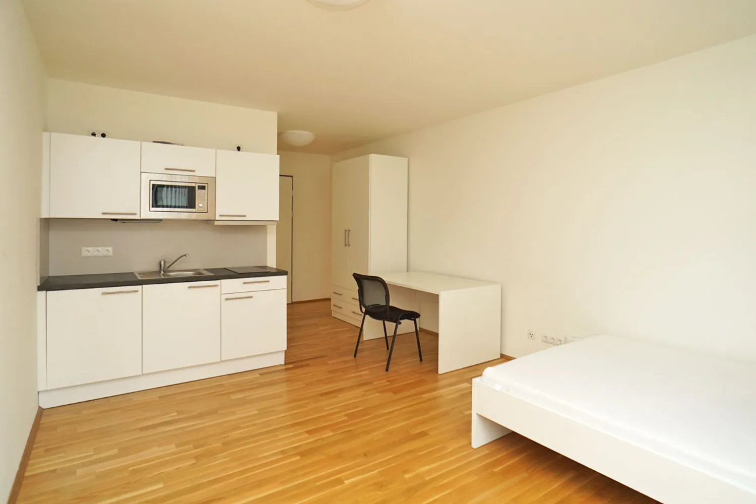 1 Zimmer Wohnung mit 25 m² in Dresden – Bild 6