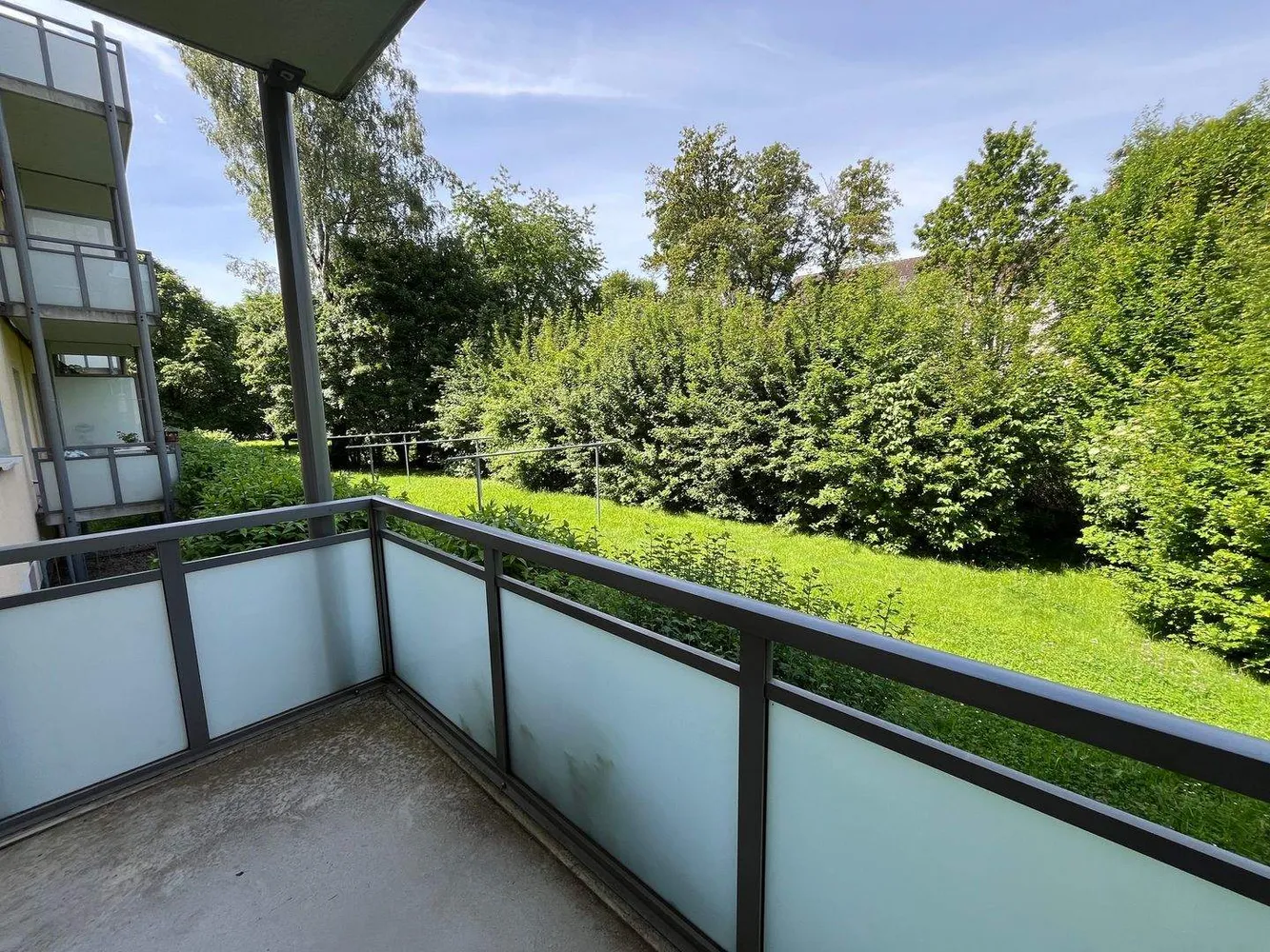 2 room apartment with 50 m² in Chemnitz – Photo 1