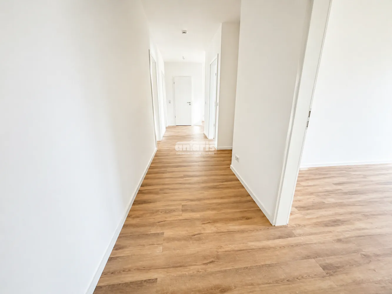3 Zimmer Wohnung mit 87 m² in Erfurt – Bild 2