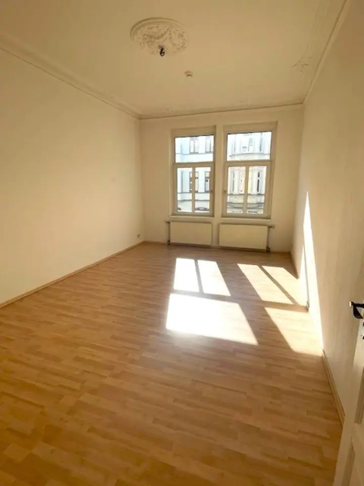 3 Zimmer Wohnung mit 93 m² in Magdeburg – Bild 3