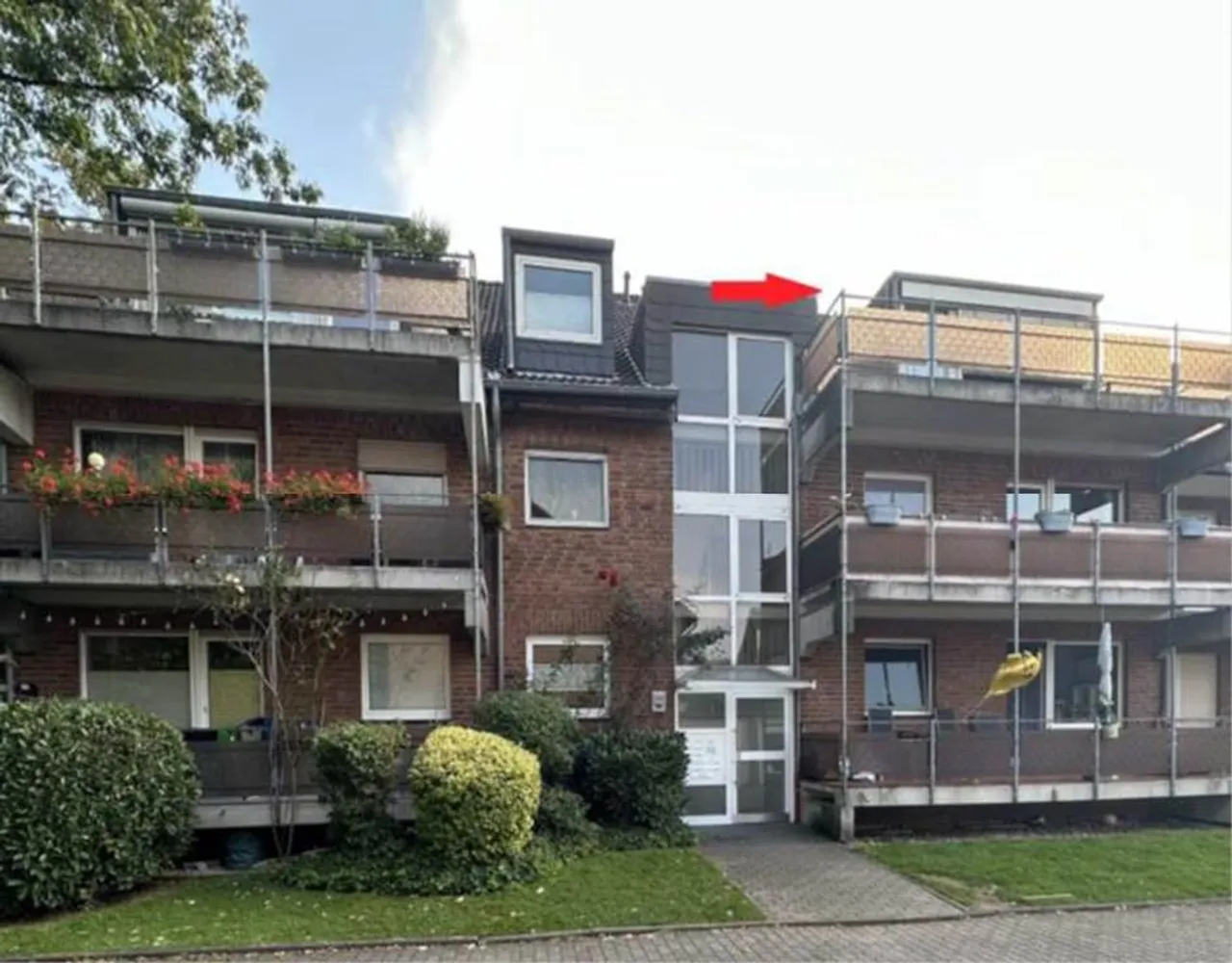 3 room apartment with 88 m² in Duisburg – Photo 3