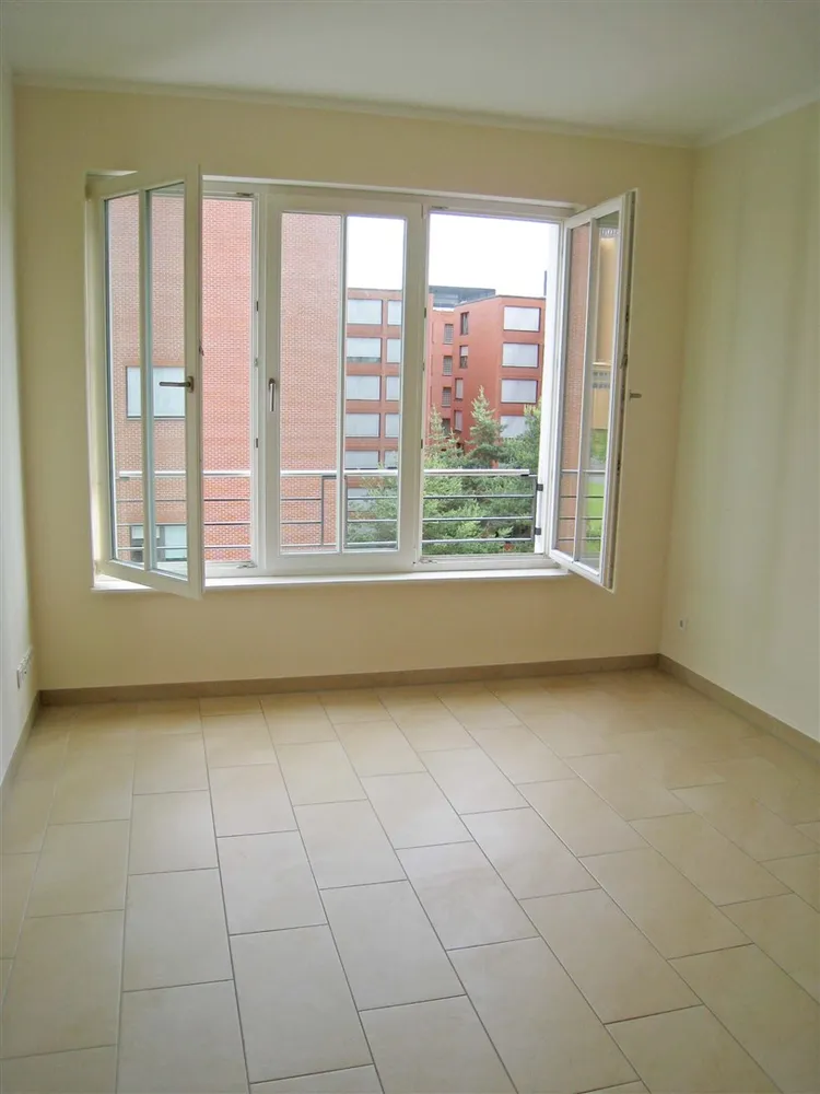 3 Zimmer Wohnung mit 136 m² in Berlin – Bild 12