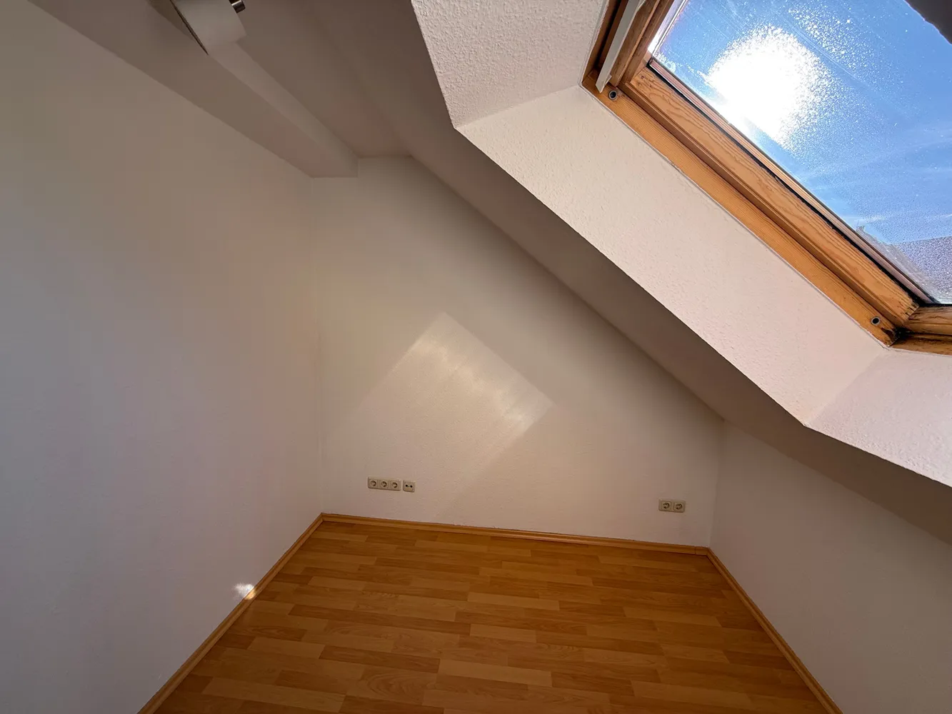 2 Zimmer Wohnung mit 34 m² in Greiz – Bild 3