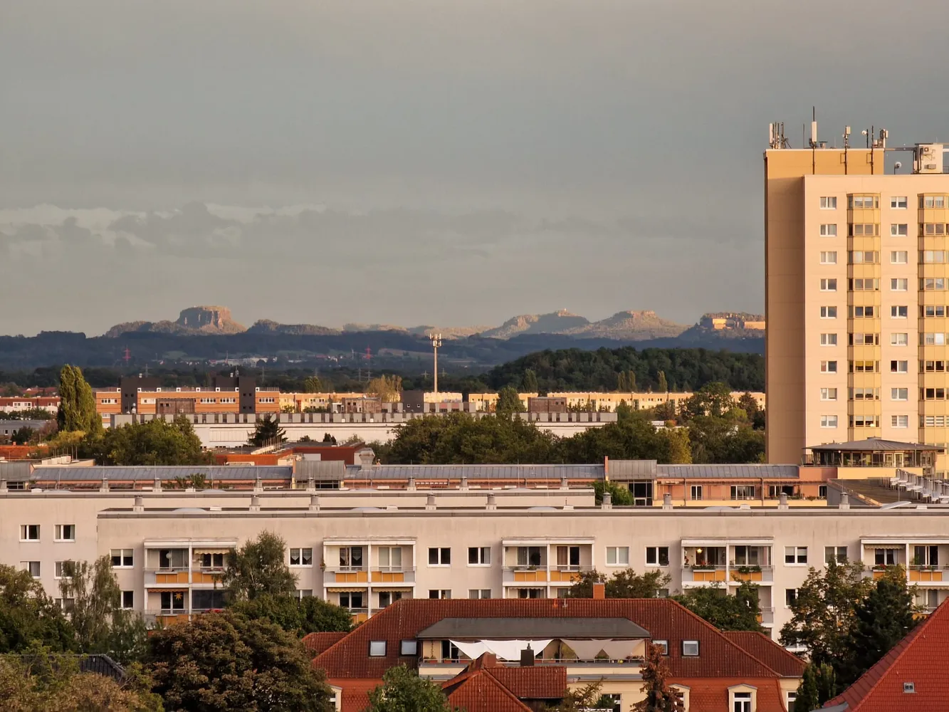 2 Zimmer Wohnung mit 42 m² in Dresden – Bild 12