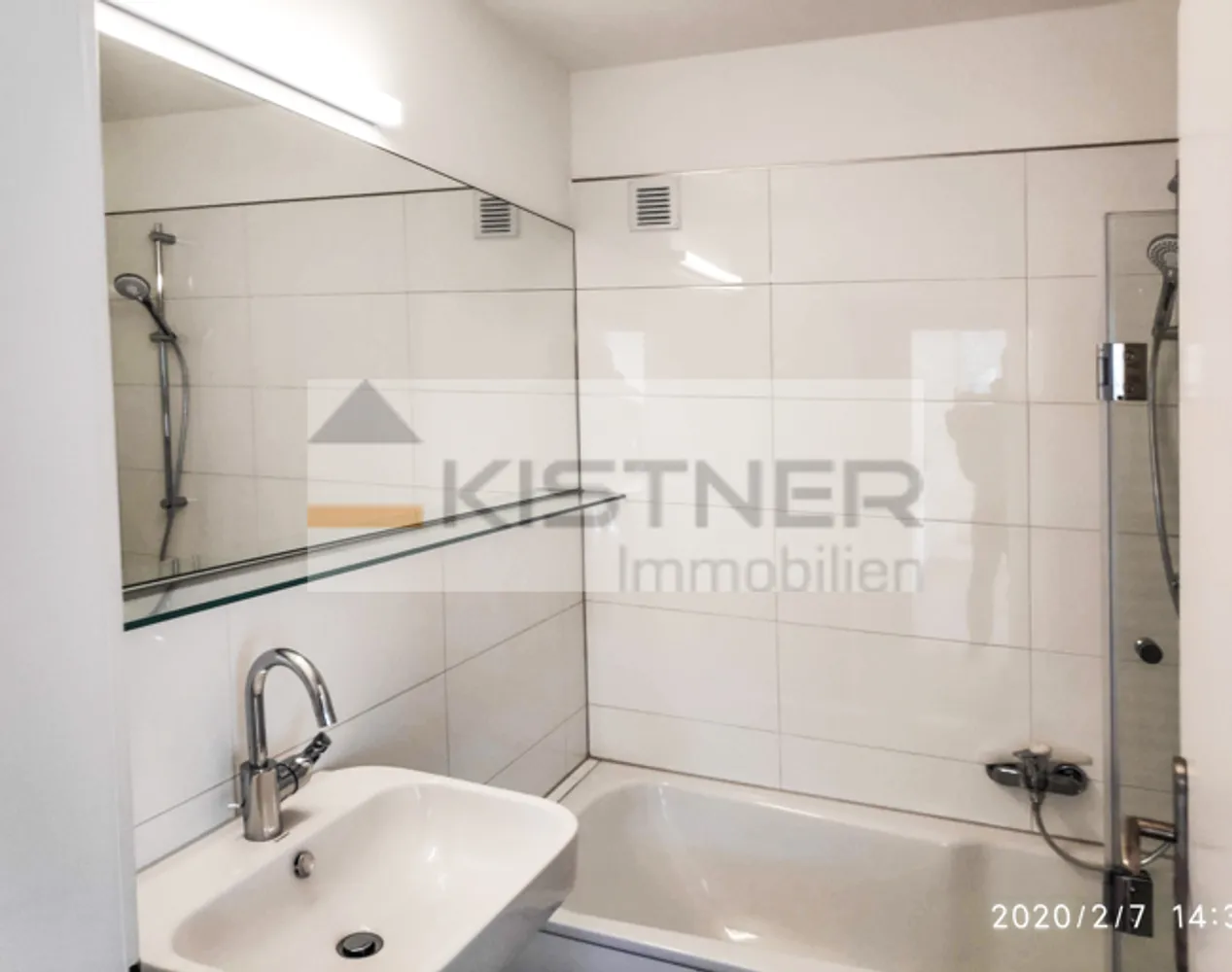 3 Zimmer Wohnung mit 90 m² in Düsseldorf – Bild 3