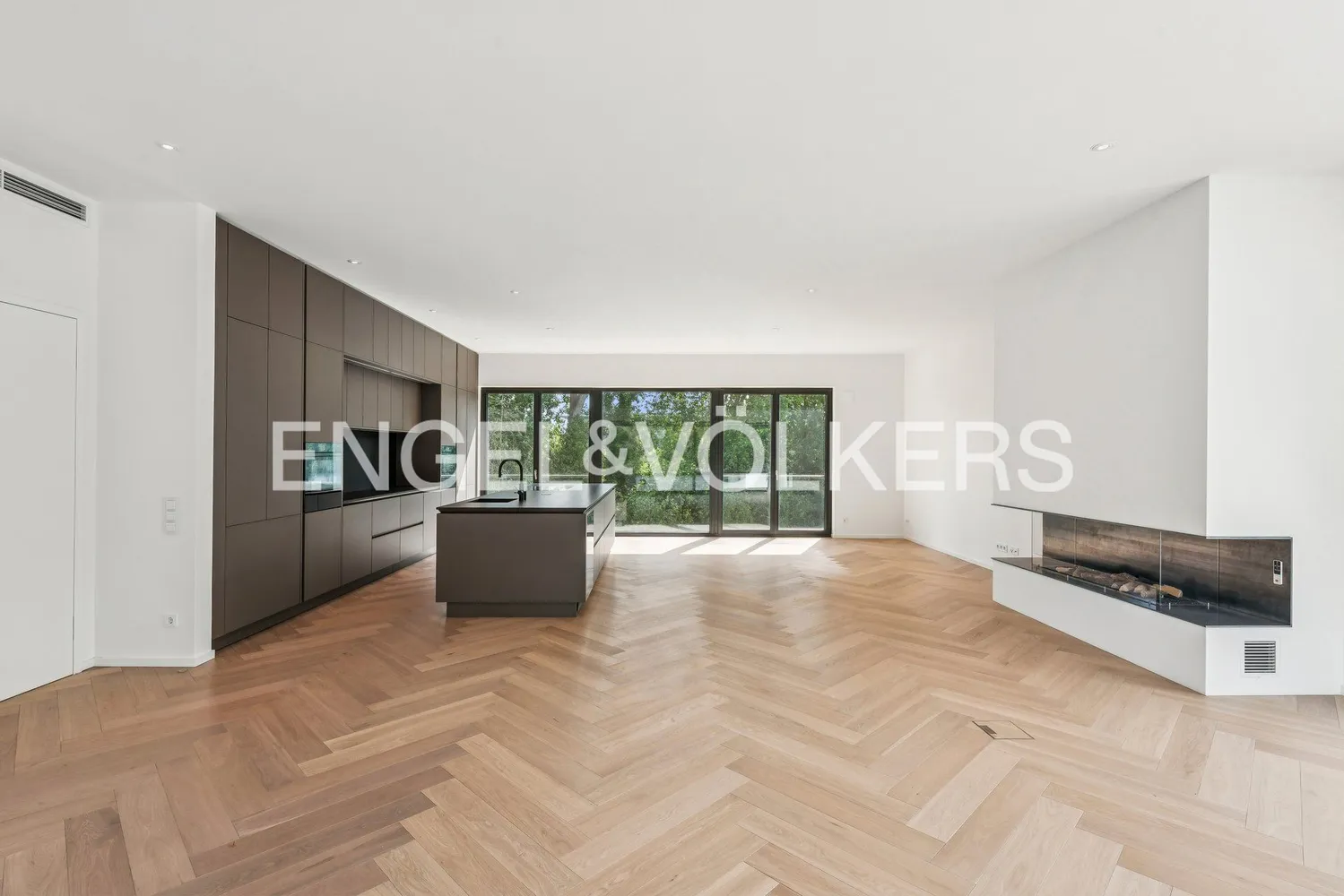3 Zimmer Wohnung mit 220 m² in Köln – Bild 2
