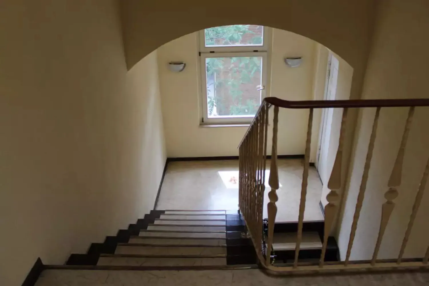 2 Zimmer Wohnung mit 68 m² in Halle (Saale) – Bild 8