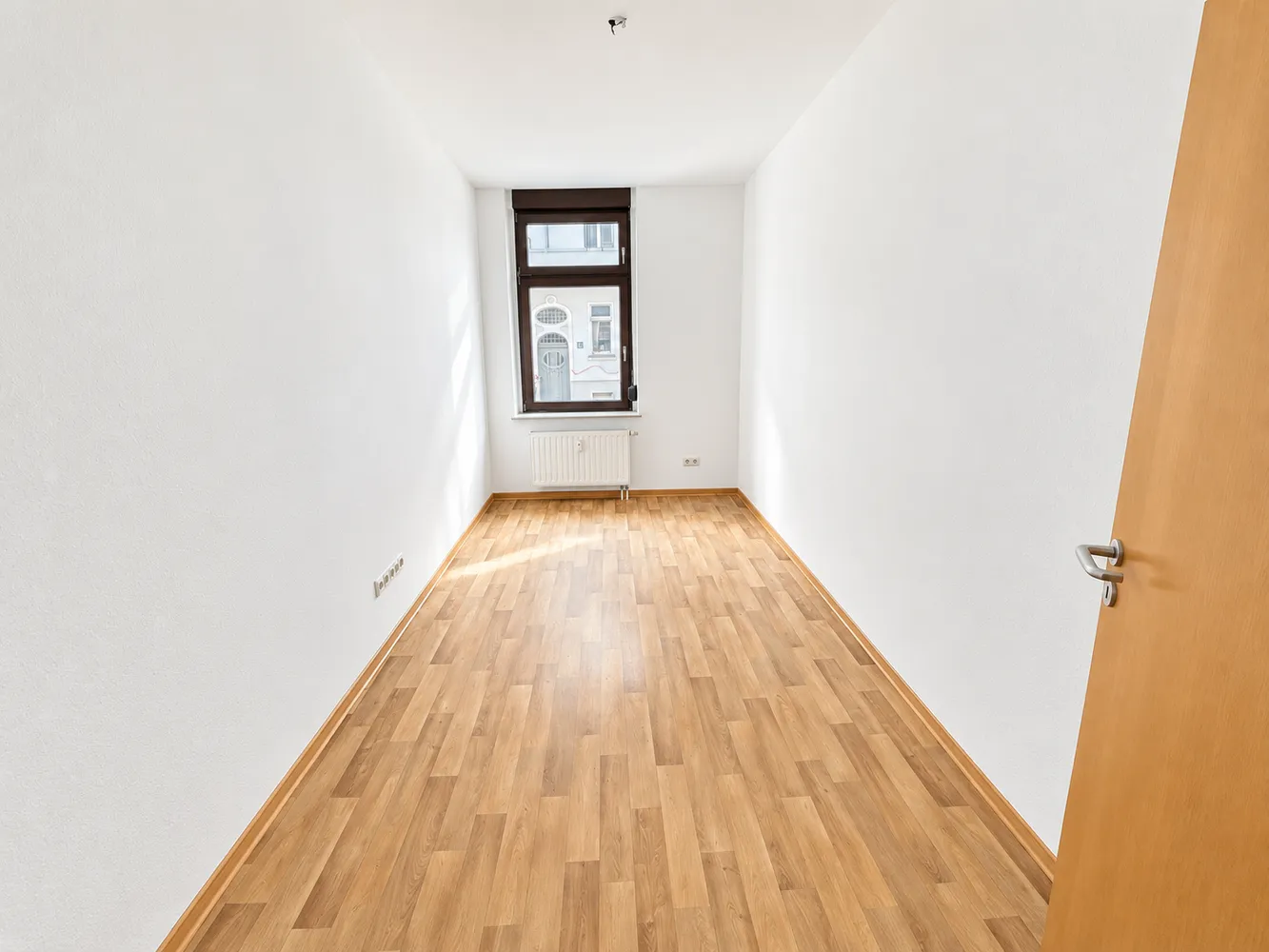 3 room apartment with 98 m² in Magdeburg – Photo 6