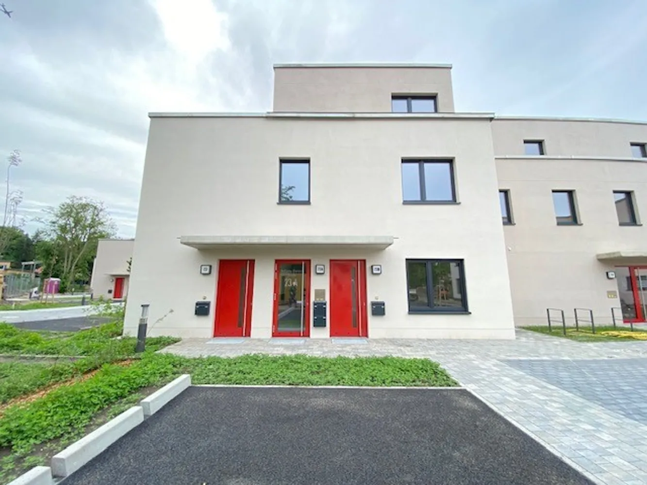 2 room apartment with 56 m² in Berlin – Photo 1