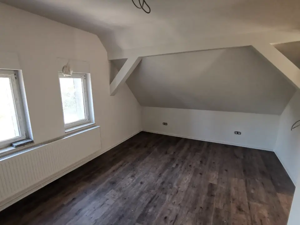 4 Zimmer Haus mit 93 m² in Grimma – Bild 1