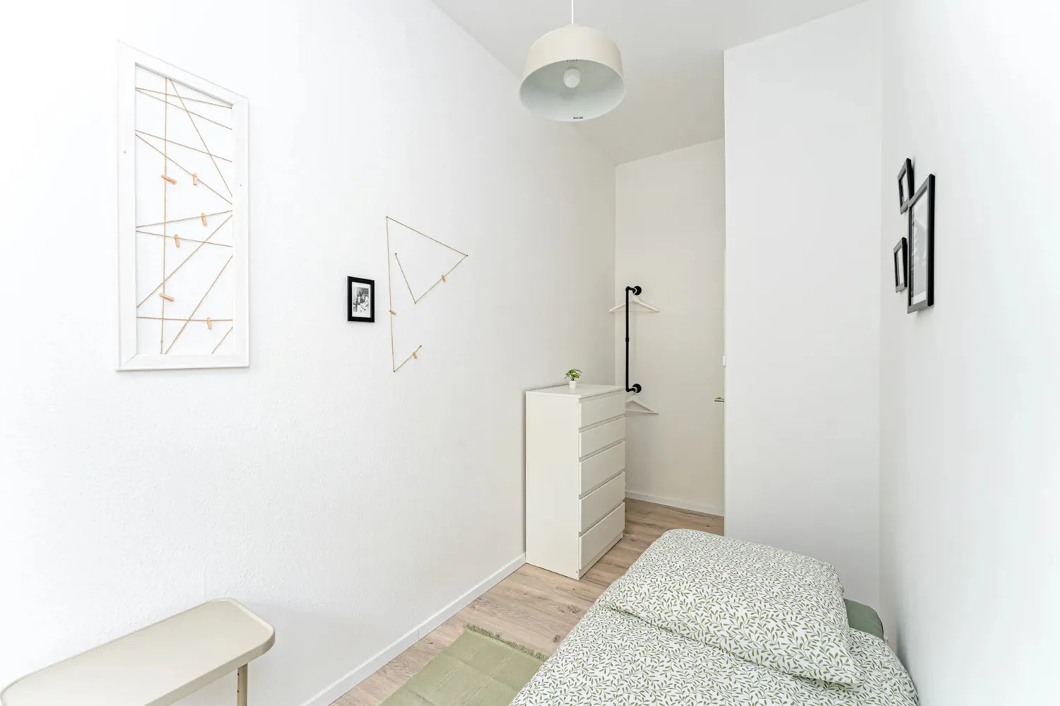 Shared room with 8 m² in Berlin – Photo 2