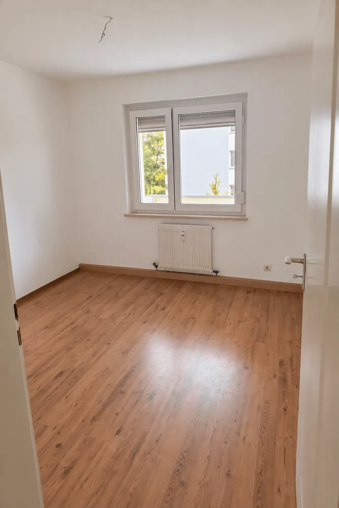 4 Zimmer Wohnung mit 87 m² in Erlangen – Bild 2