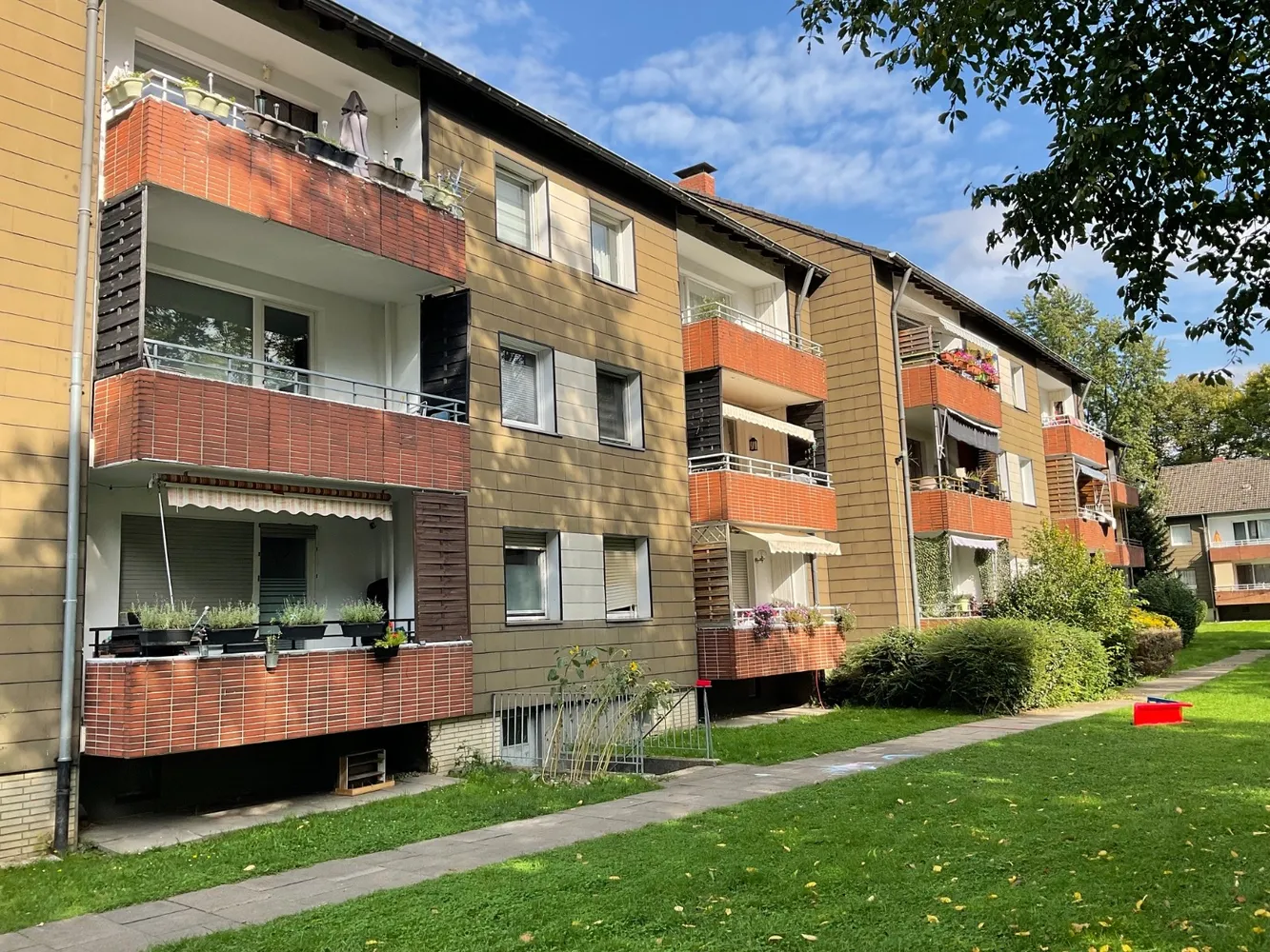3 Zimmer Wohnung mit 80 m² in Duisburg – Bild 1