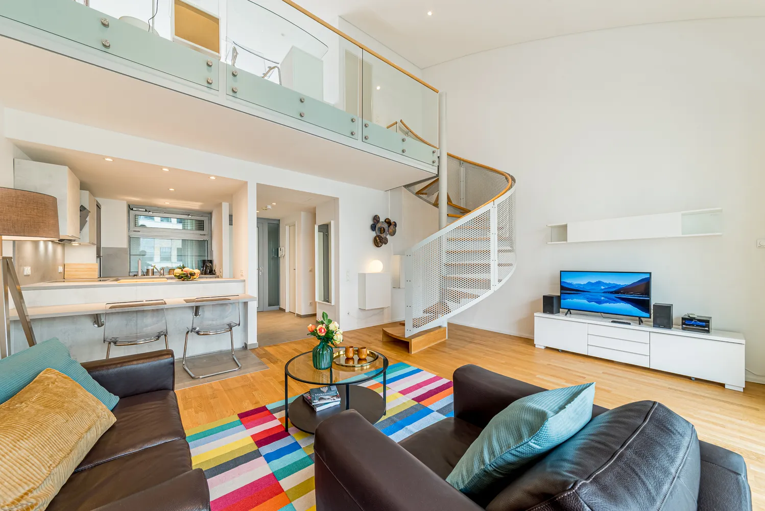 2 room apartment with 94 m² in Frankfurt am Main – Photo 6