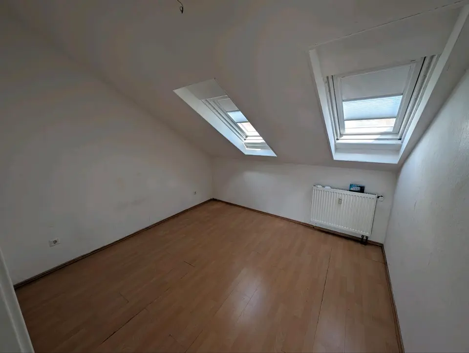 3 Zimmer Wohnung mit 40 m² in Karlsruhe – Bild 2