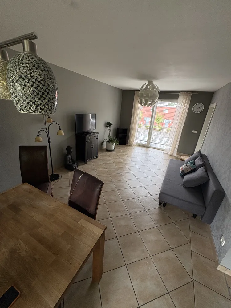 3 Zimmer Wohnung mit 78 m² in Frankfurt am Main – Bild 2