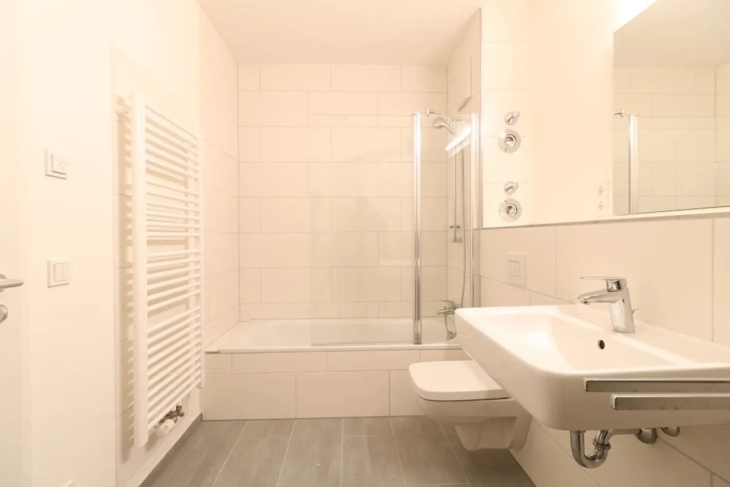 2 room apartment with 58 m² in Frankfurt am Main – Photo 5