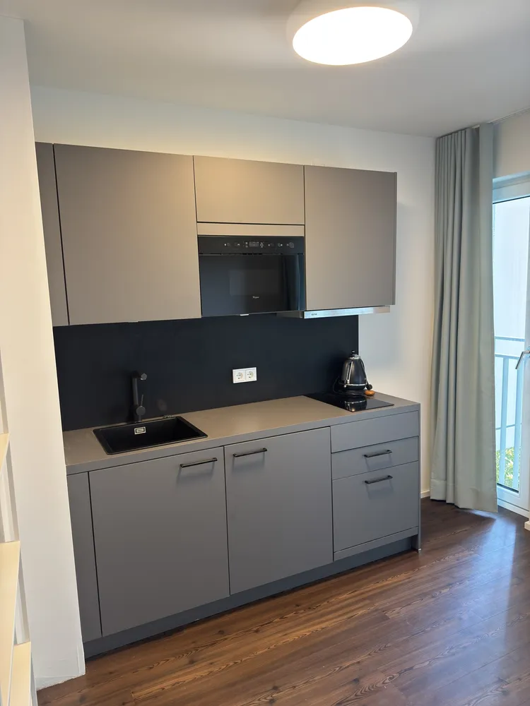 1 room apartment with 38 m² in Munich – Photo 2
