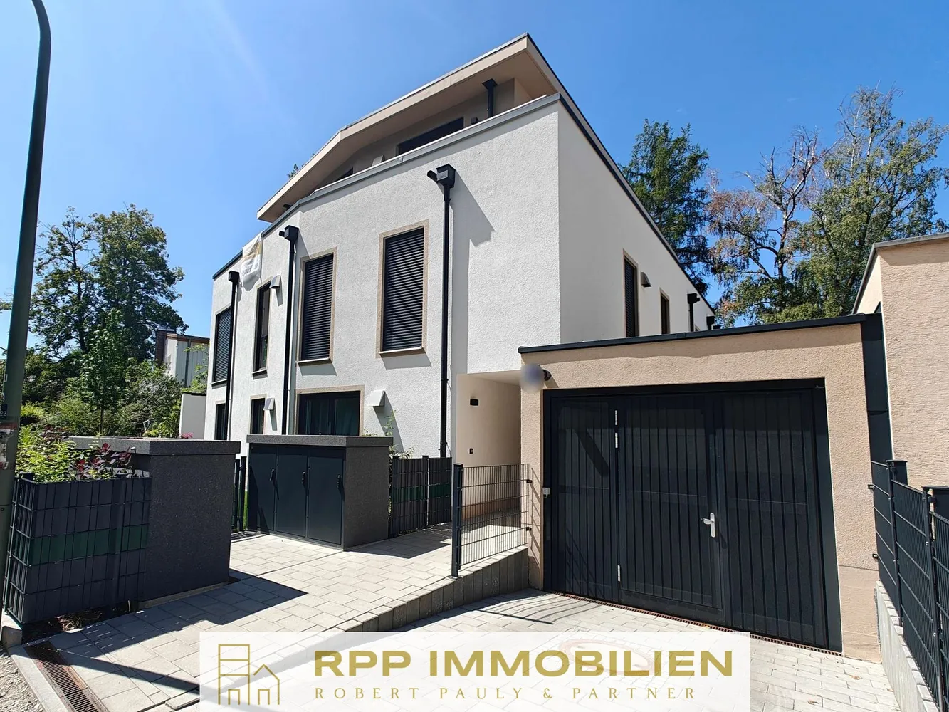 2 Zimmer Wohnung mit 79 m² in München – Bild 9