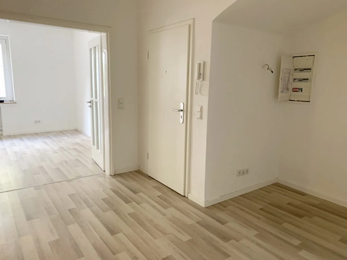 2 Zimmer Wohnung mit 82 m² in Düsseldorf – Bild 3