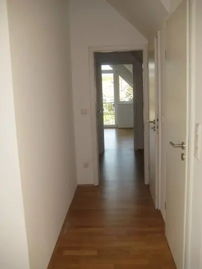 2 Zimmer Wohnung mit 66 m² in Lohmar – Bild 8