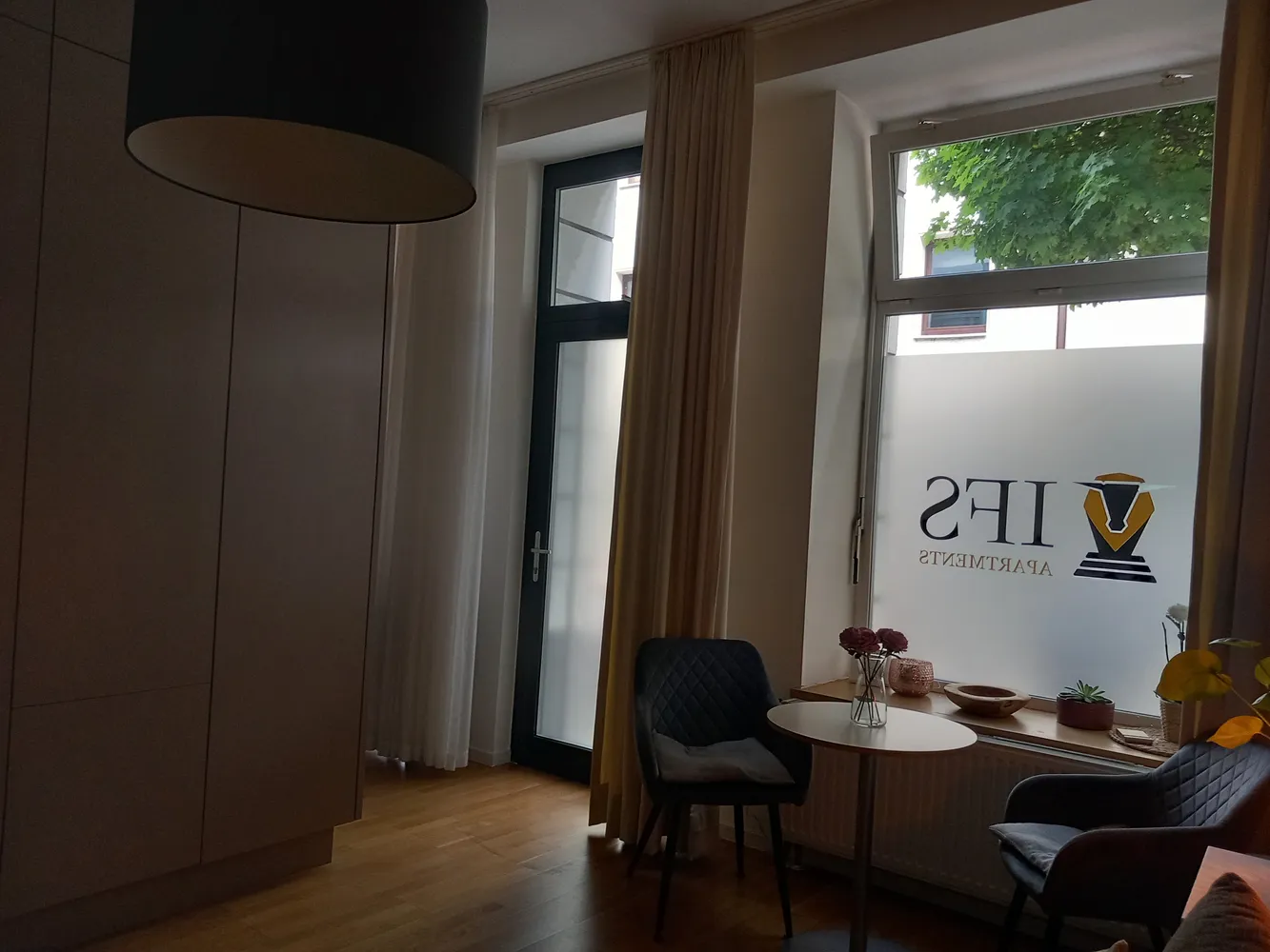 1 room apartment with 56 m² in Cologne – Photo 6