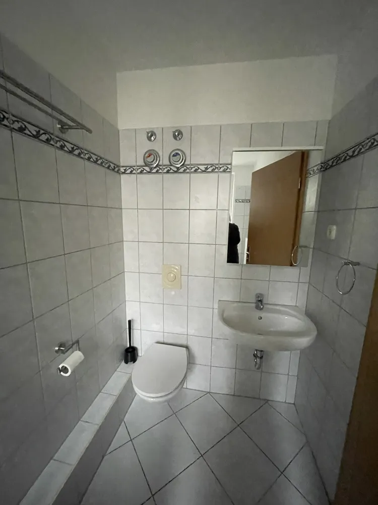 2 Zimmer Wohnung mit 55 m² in Halle (Saale) – Bild 6
