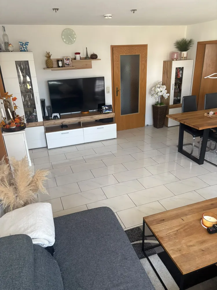 3 Zimmer Wohnung mit 70 m² in Augsburg – Bild 2