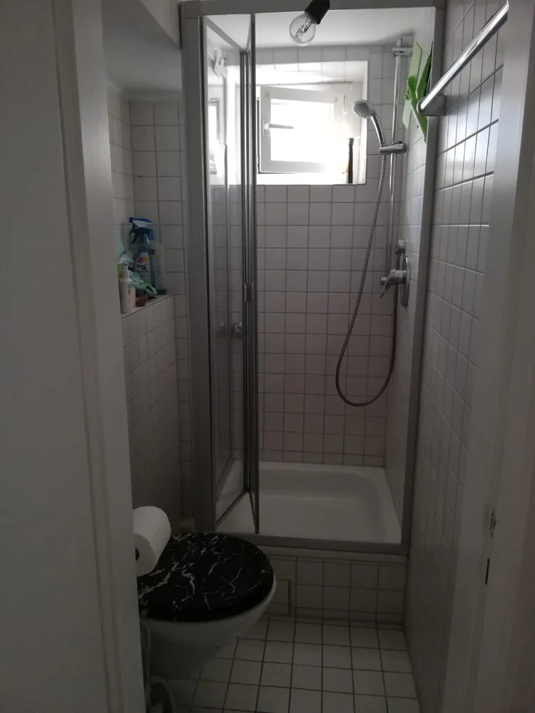 2 Zimmer Wohnung mit 33 m² in Karlsruhe – Bild 2
